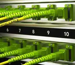 와이어 및 케이블에 있는 중합체 안정제 신청